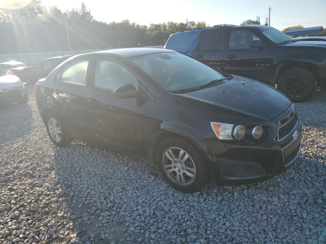 2012 Chevrolet Sonic Ls - Image 4