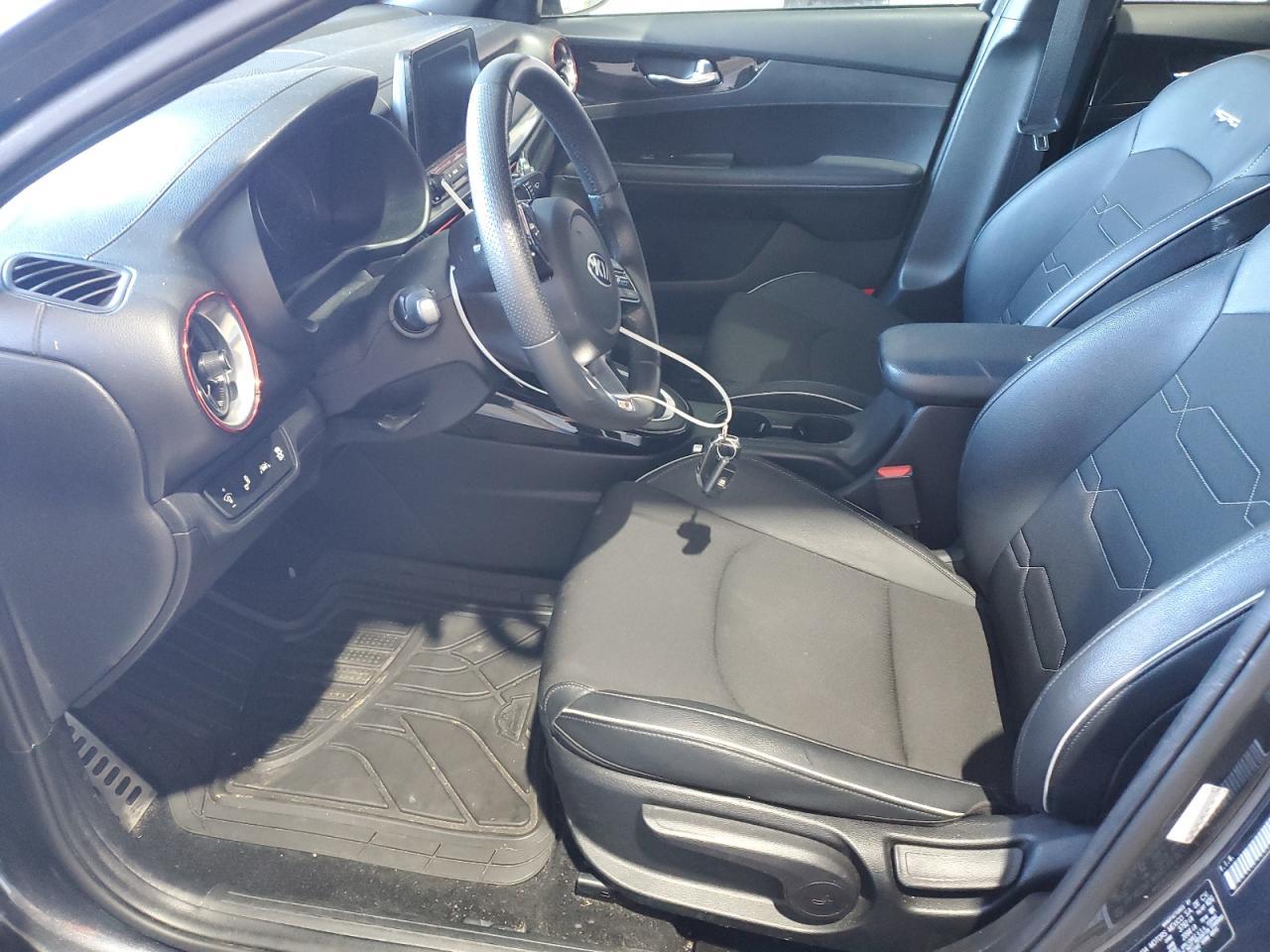 2020 Kia Forte Gt Line - Image 7