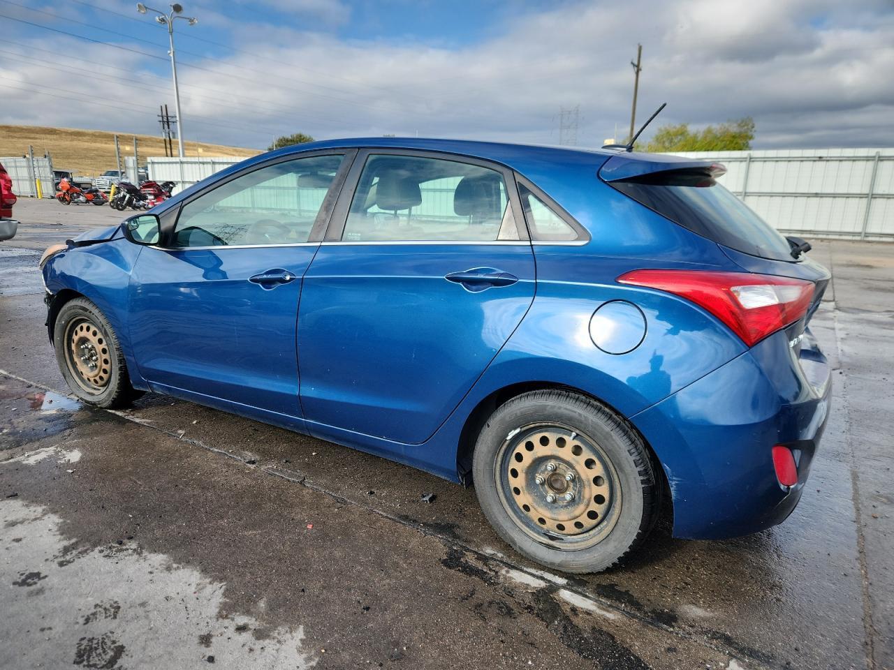 2016 Hyundai Elantra Gt Base - Фото 2