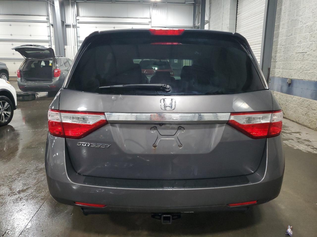 2013 Honda Odyssey Exl - Image 6