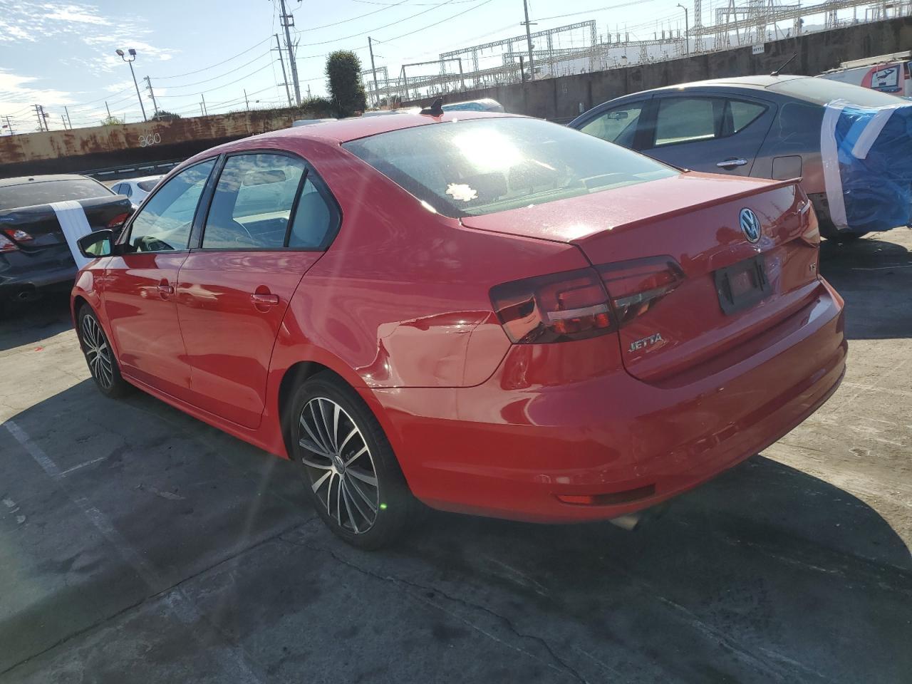 2016 Volkswagen Jetta Sport - Image 2