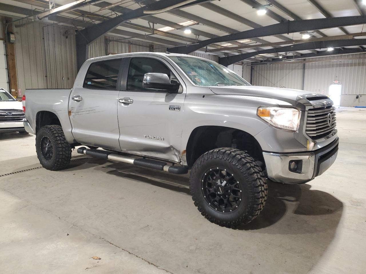 2015 Toyota Tundra Crewmax Limited - Image 4