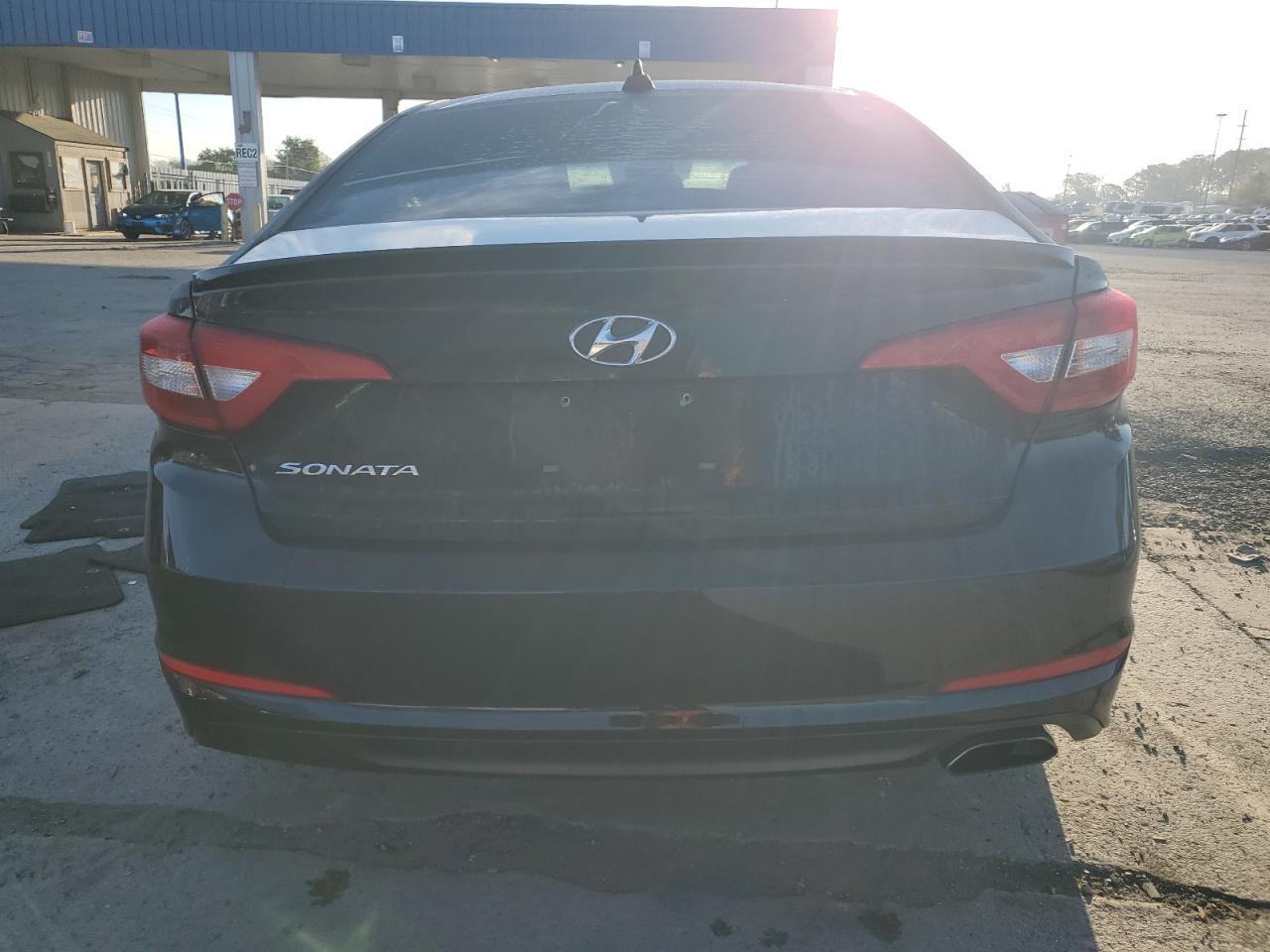 2017 Hyundai Sonata Se - Фото 6