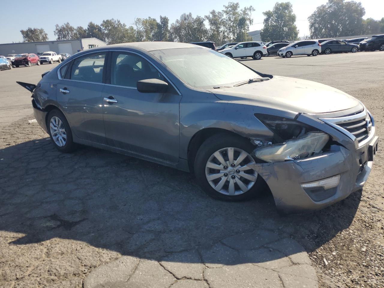 2015 Nissan Altima 2.5 - Фото 4
