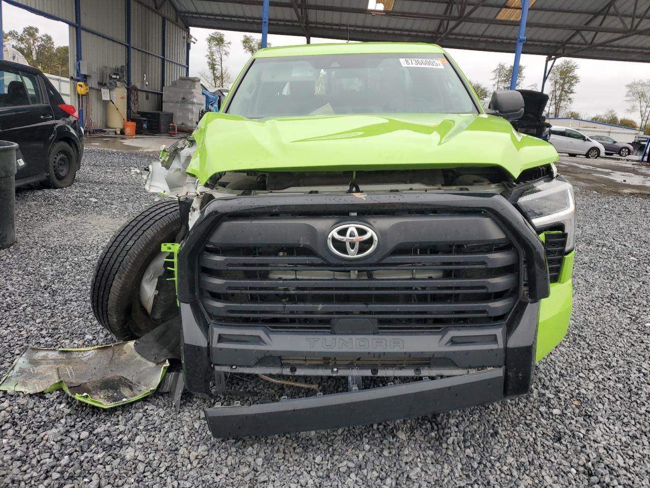 2023 Toyota Tundra Double Cab Sr - Image 5