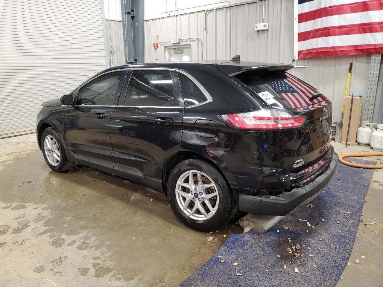 2021 Ford Edge Sel - Image 2