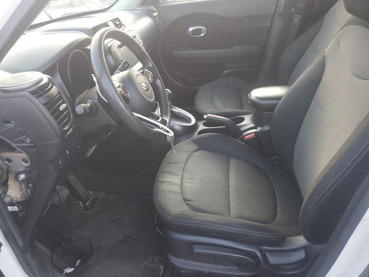 2019 Kia Soul + - Image 7