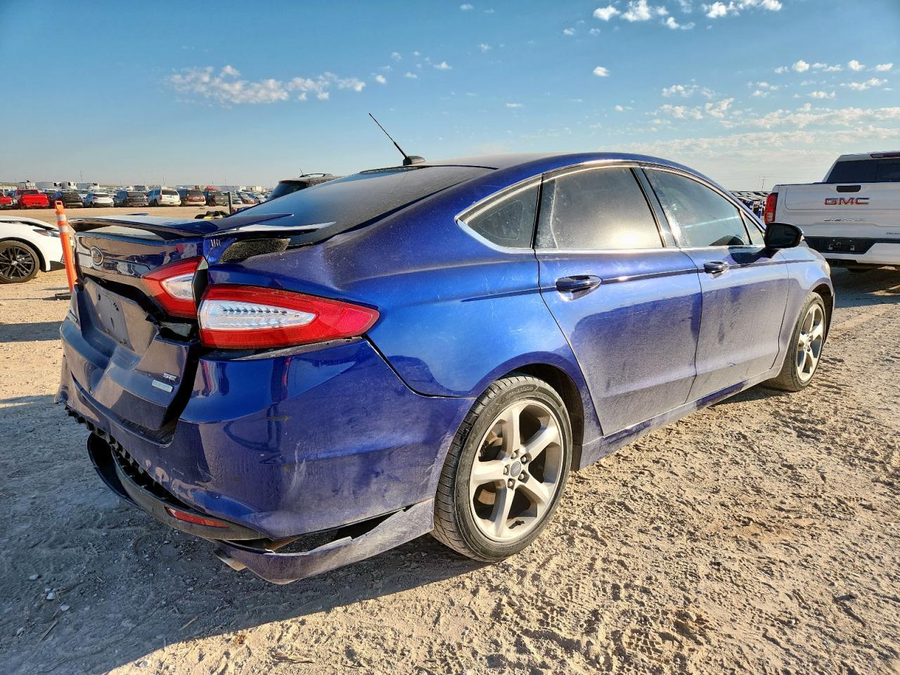 2015 Ford Fusion Se - Фото 3