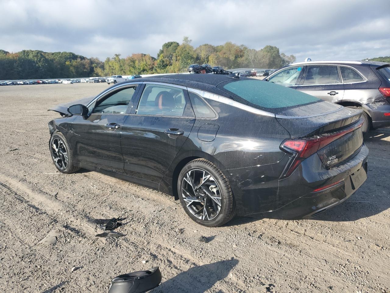 2025 Kia K5 Gt Line - Image 2
