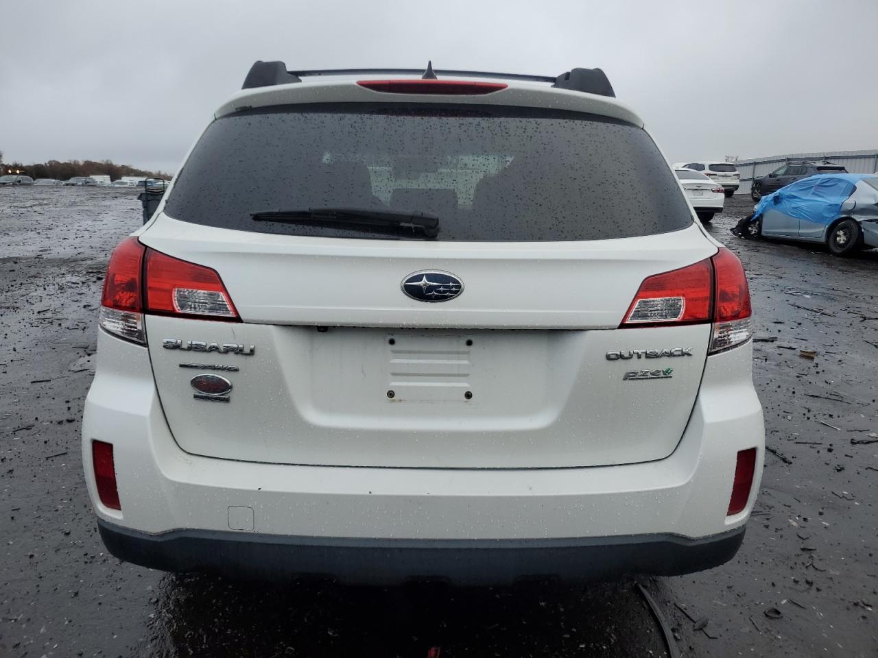 2013 Subaru Outback 2.5I Limited - Фото 6