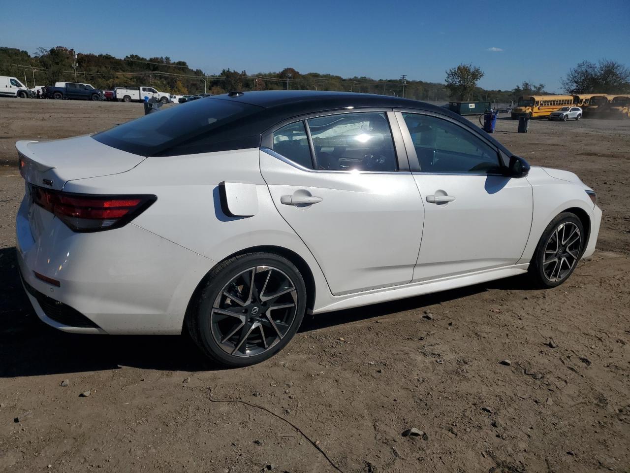 2024 Nissan Sentra Sr - Фото 3