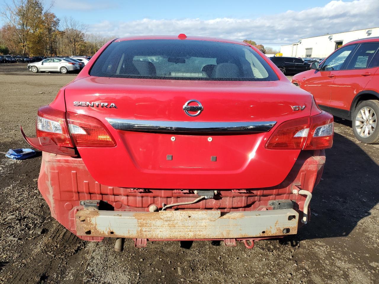 2017 Nissan Sentra - Image 6