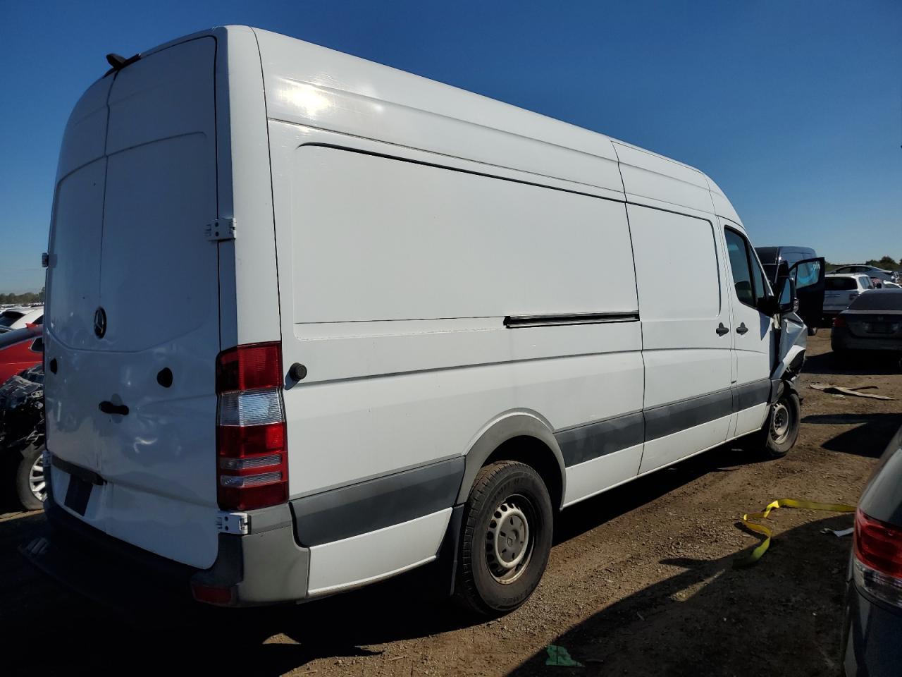 2016 Mercedes-Benz Sprinter 2500 - Image 3