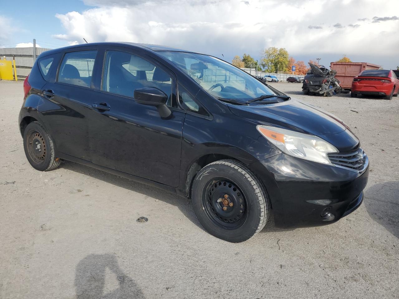 2015 Nissan Versa Note S - Фото 4