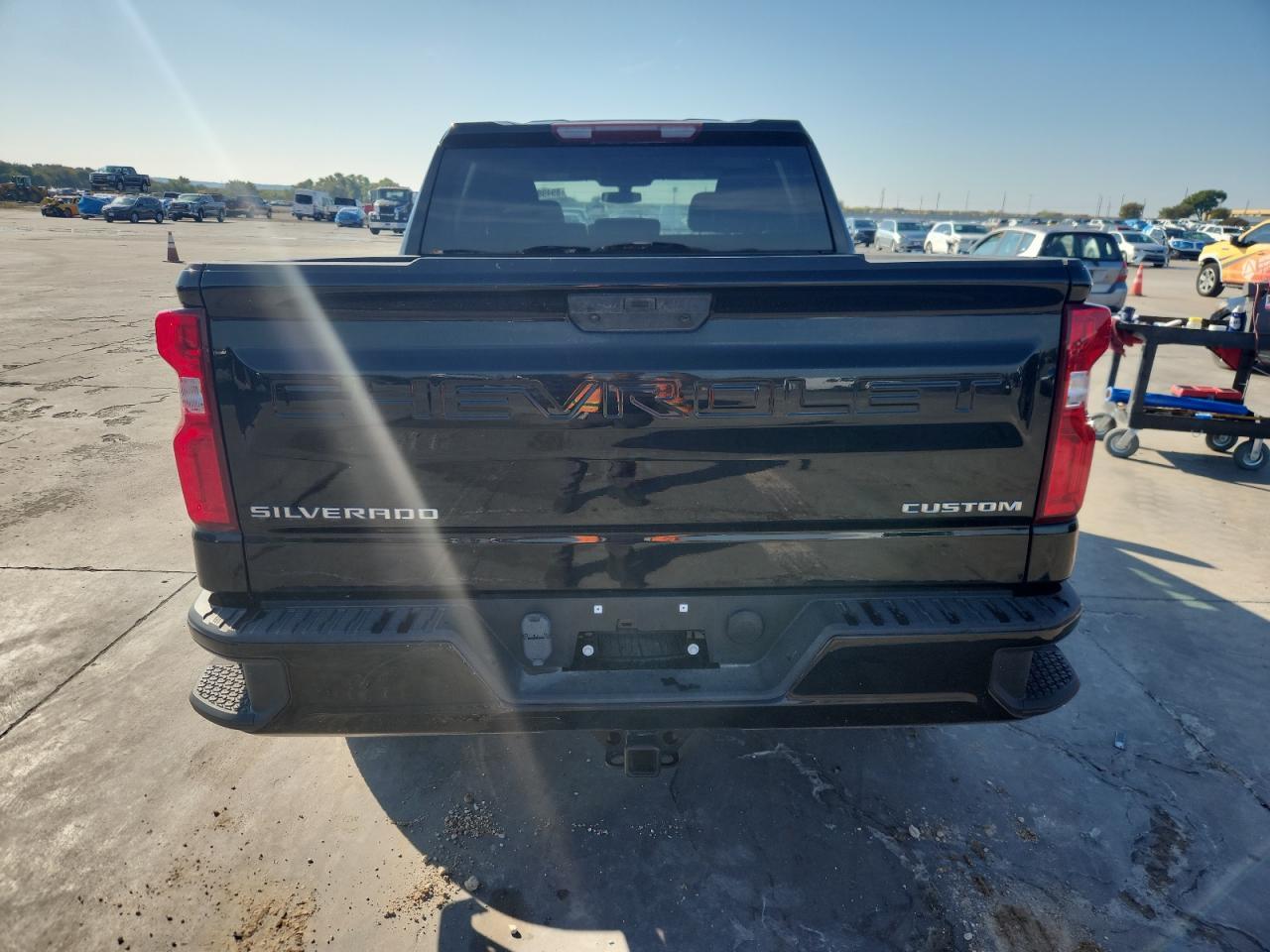 2021 Chevrolet Silverado C1500 Custom - Фото 6