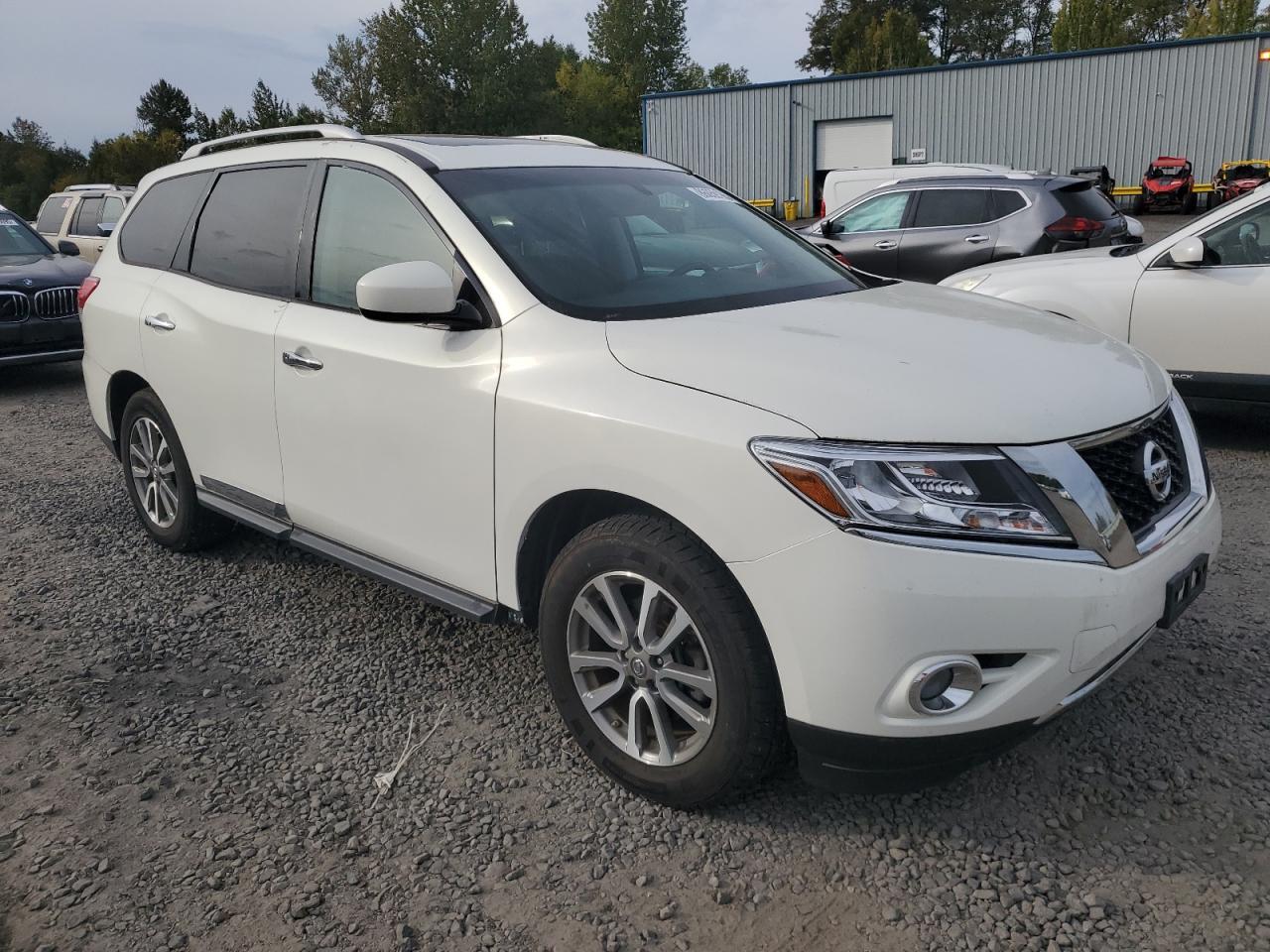2013 Nissan Pathfinder S - Image 4