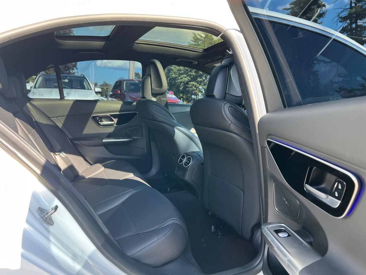 2022 Mercedes-Benz C 300 - Фото 6