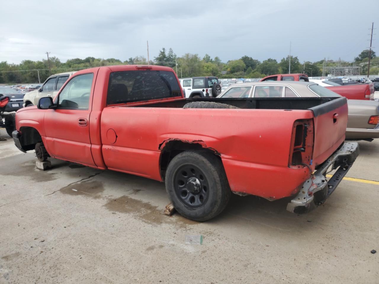 2006 Chevrolet Silverado C1500 - Фото 2