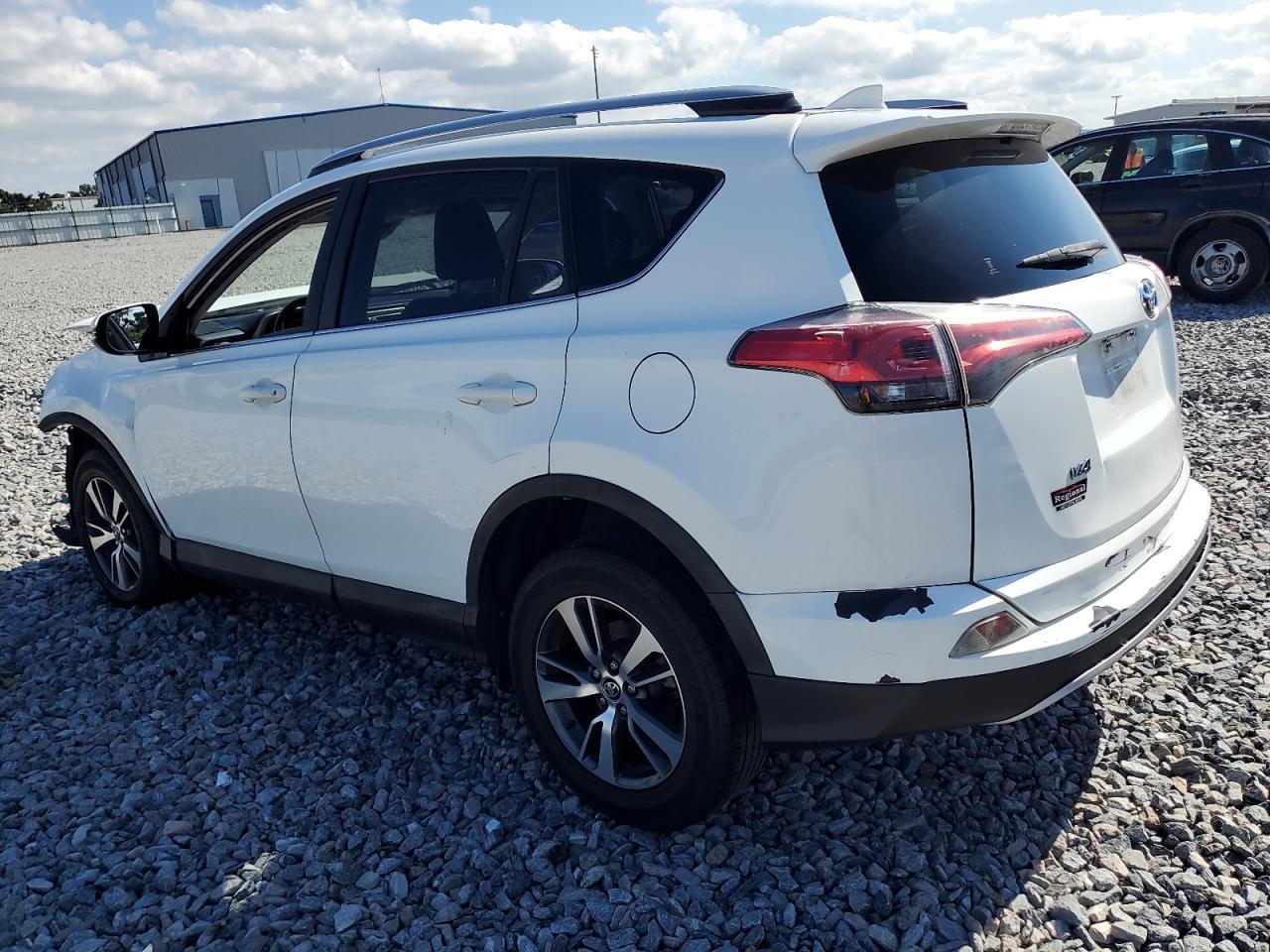 2018 Toyota Rav4 Adventure - Image 2