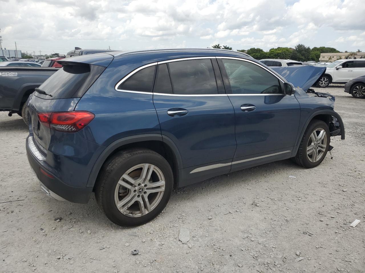 2023 Mercedes-Benz Gla 250 - Фото 3