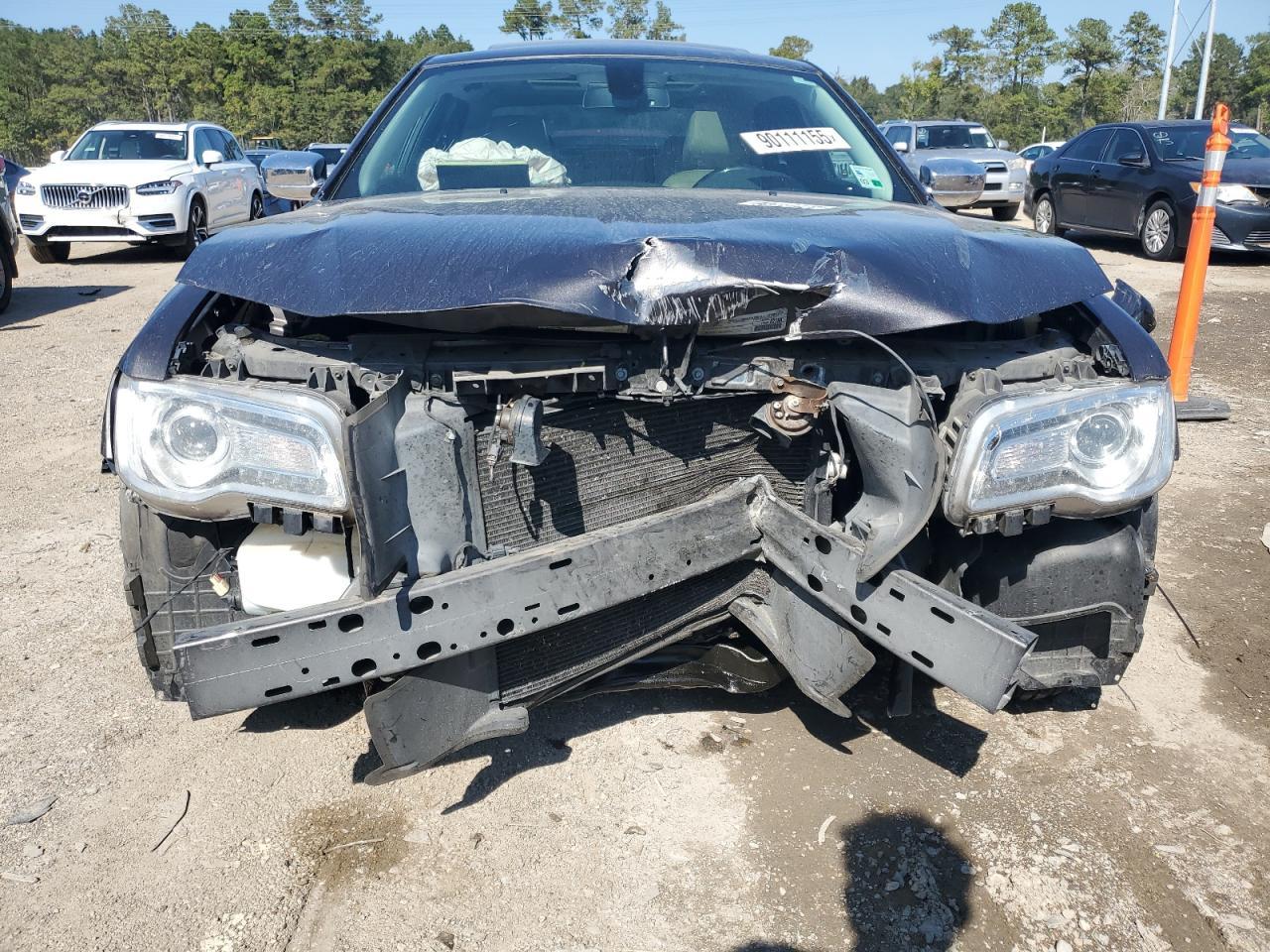 2017 Chrysler 300C - Фото 5