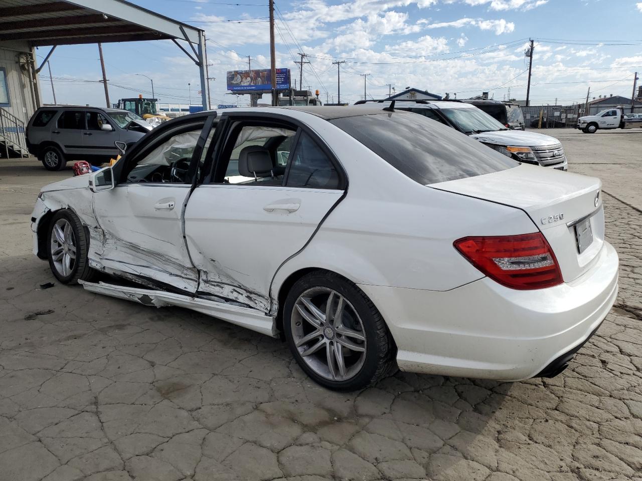 2013 Mercedes-Benz C 250 - Фото 2