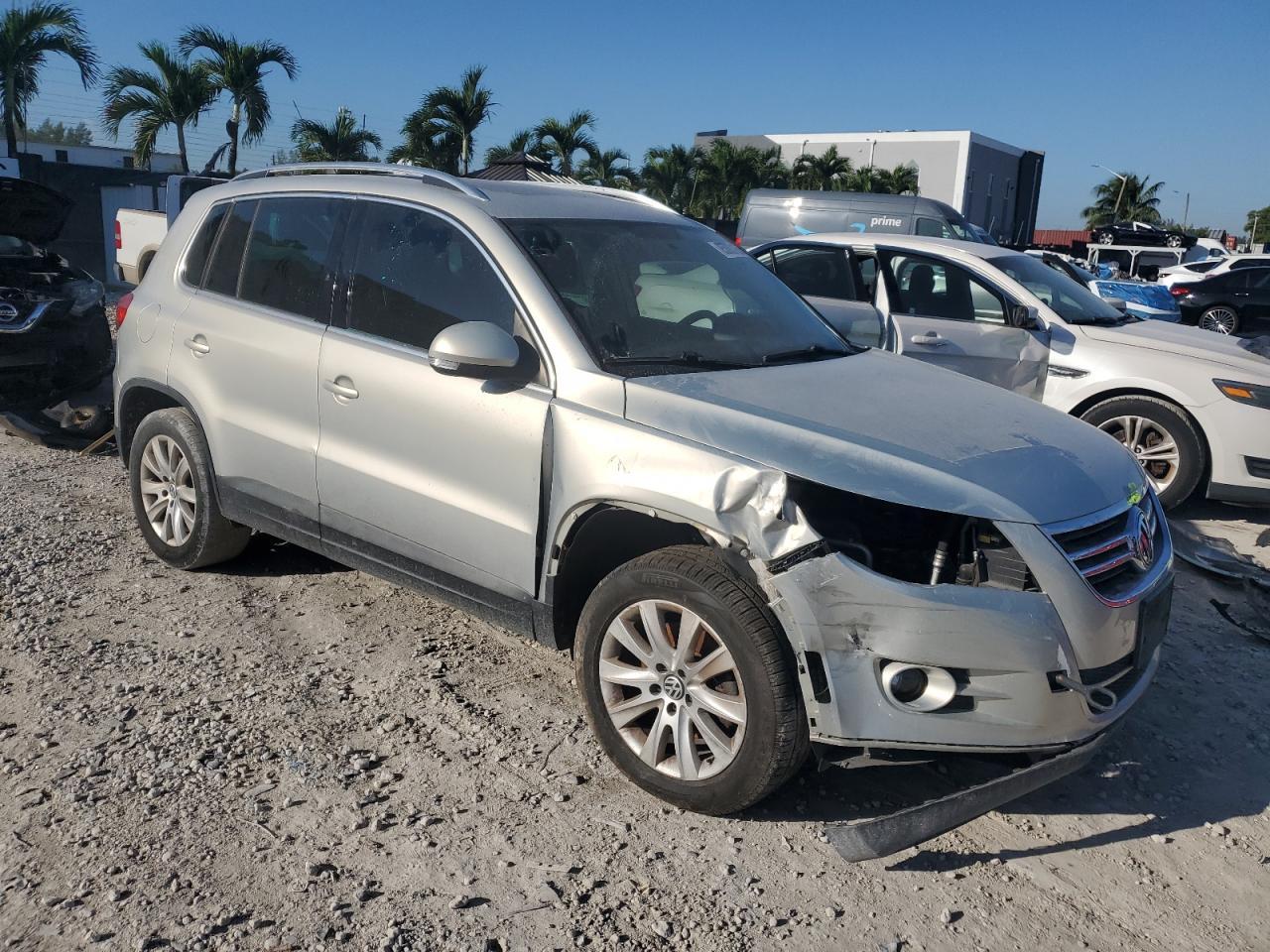 2009 Volkswagen Tiguan Se - Фото 4