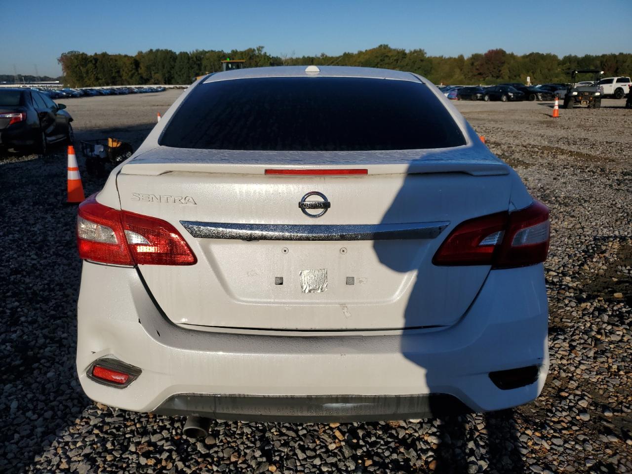 2019 Nissan Sentra S - Image 6