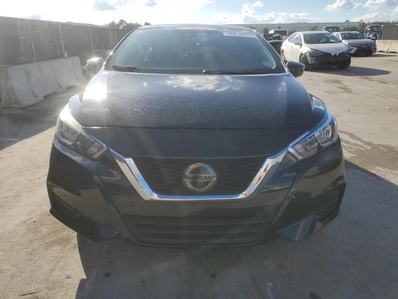 2021 Nissan Versa Sv - Фото 5