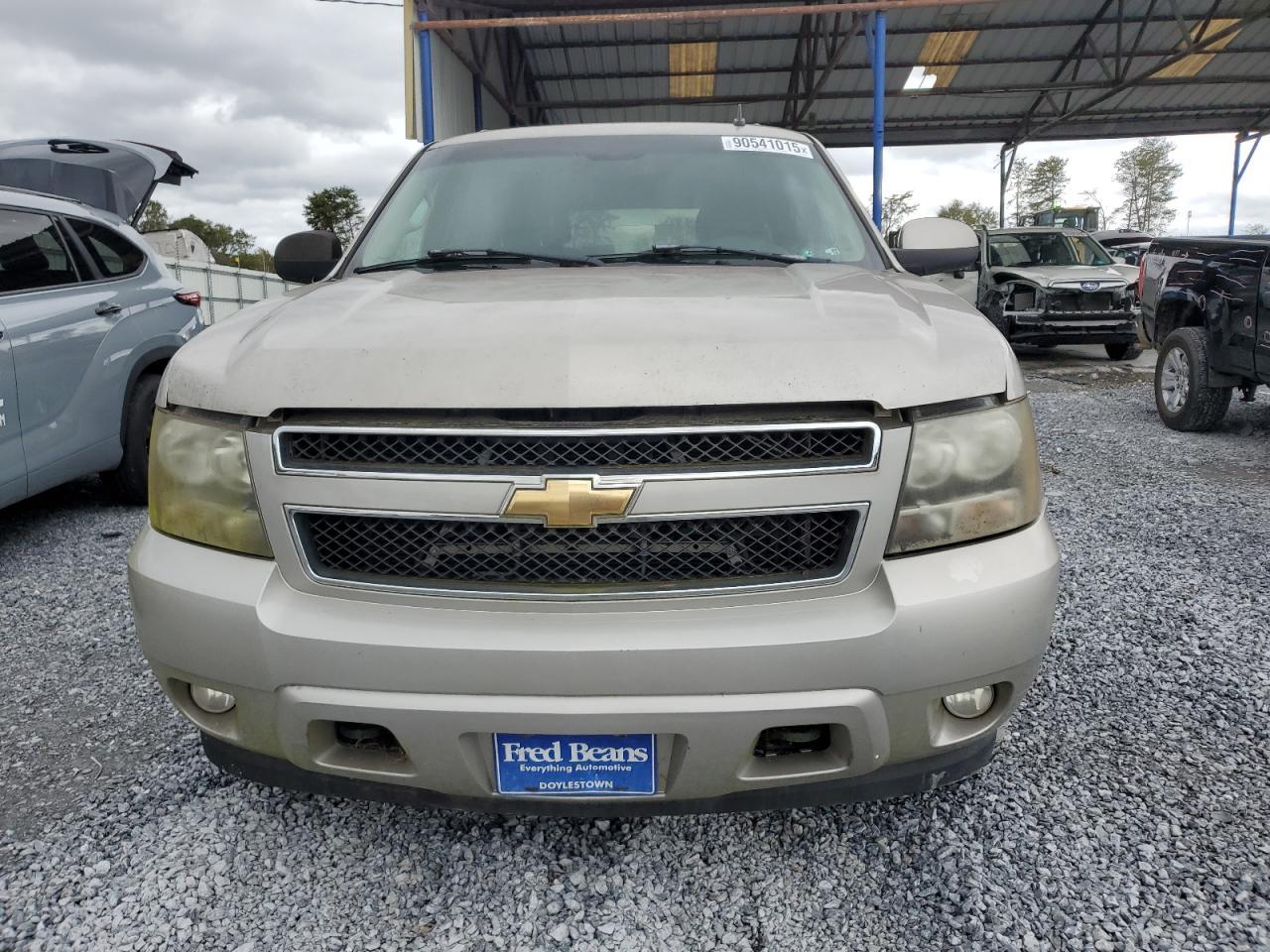 2007 Chevrolet Suburban C2500 - Image 5