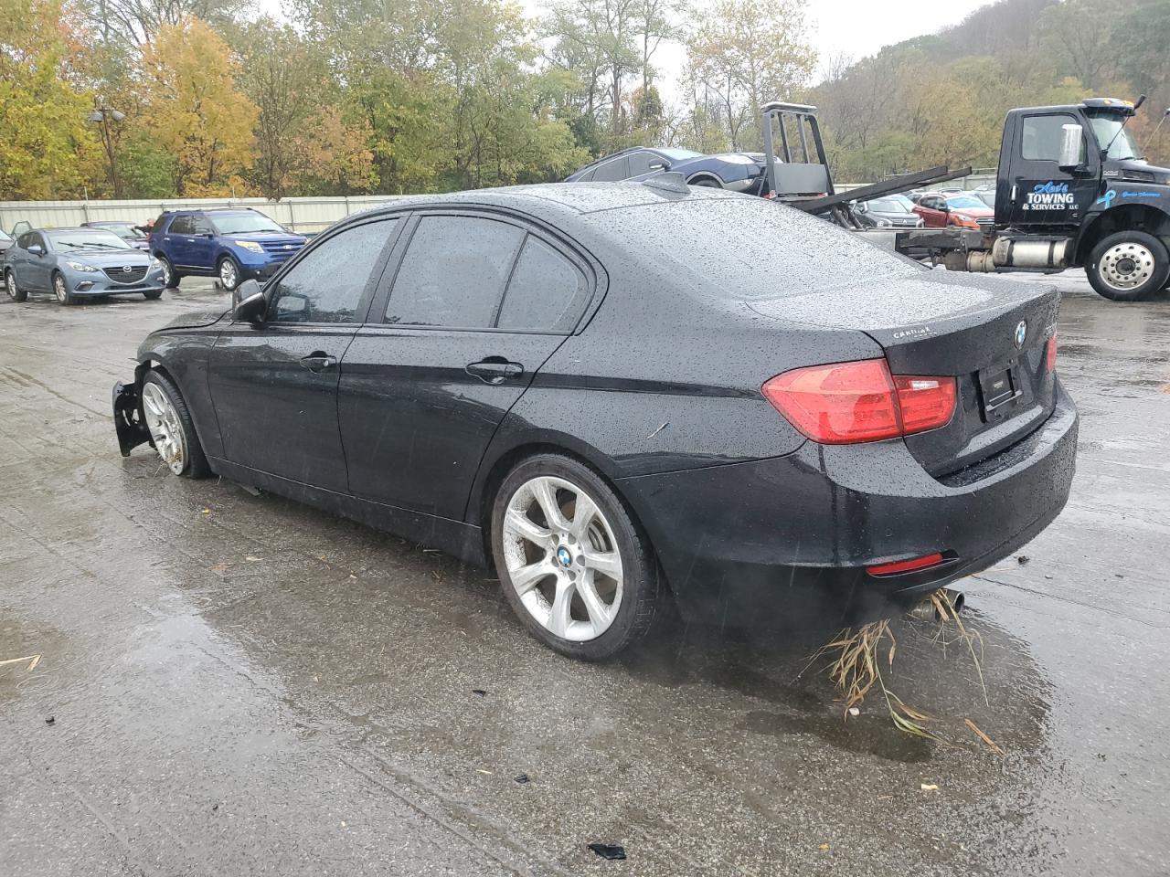 2015 BMW 328 I - Фото 2