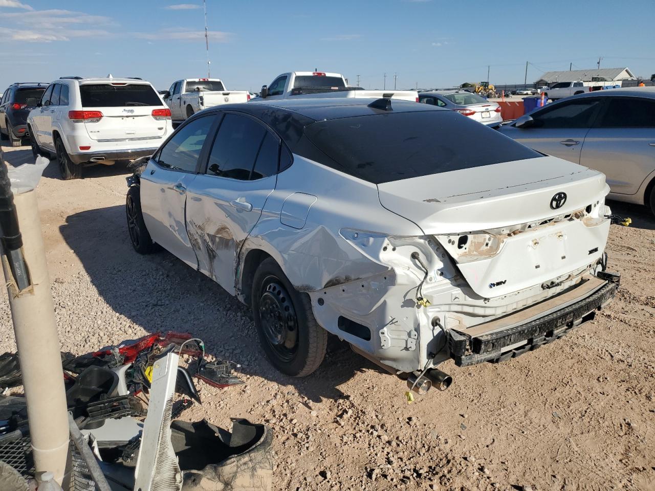 2025 Toyota Camry Xse - Фото 2