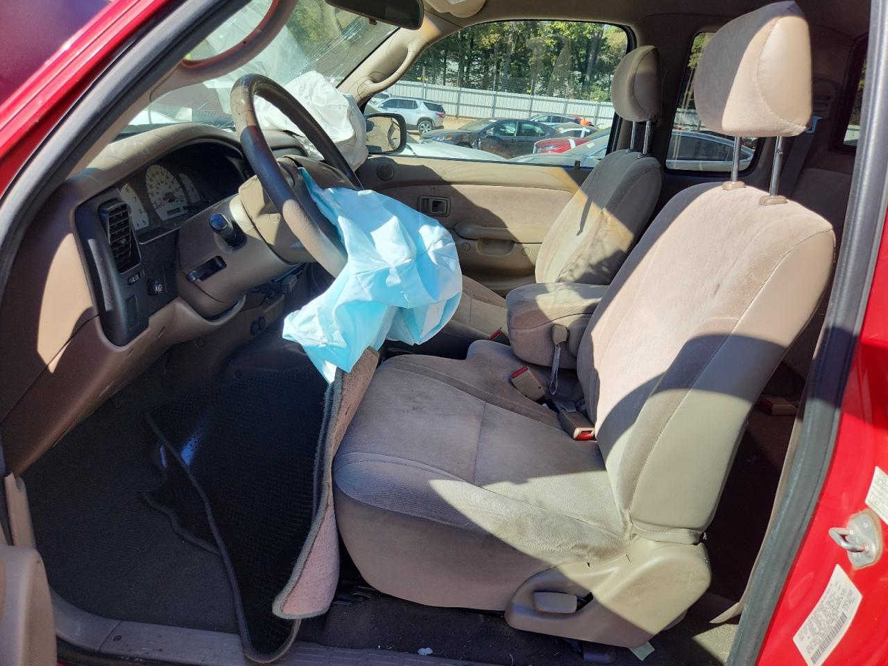 2004 Toyota Tacoma Xtracab - Image 7