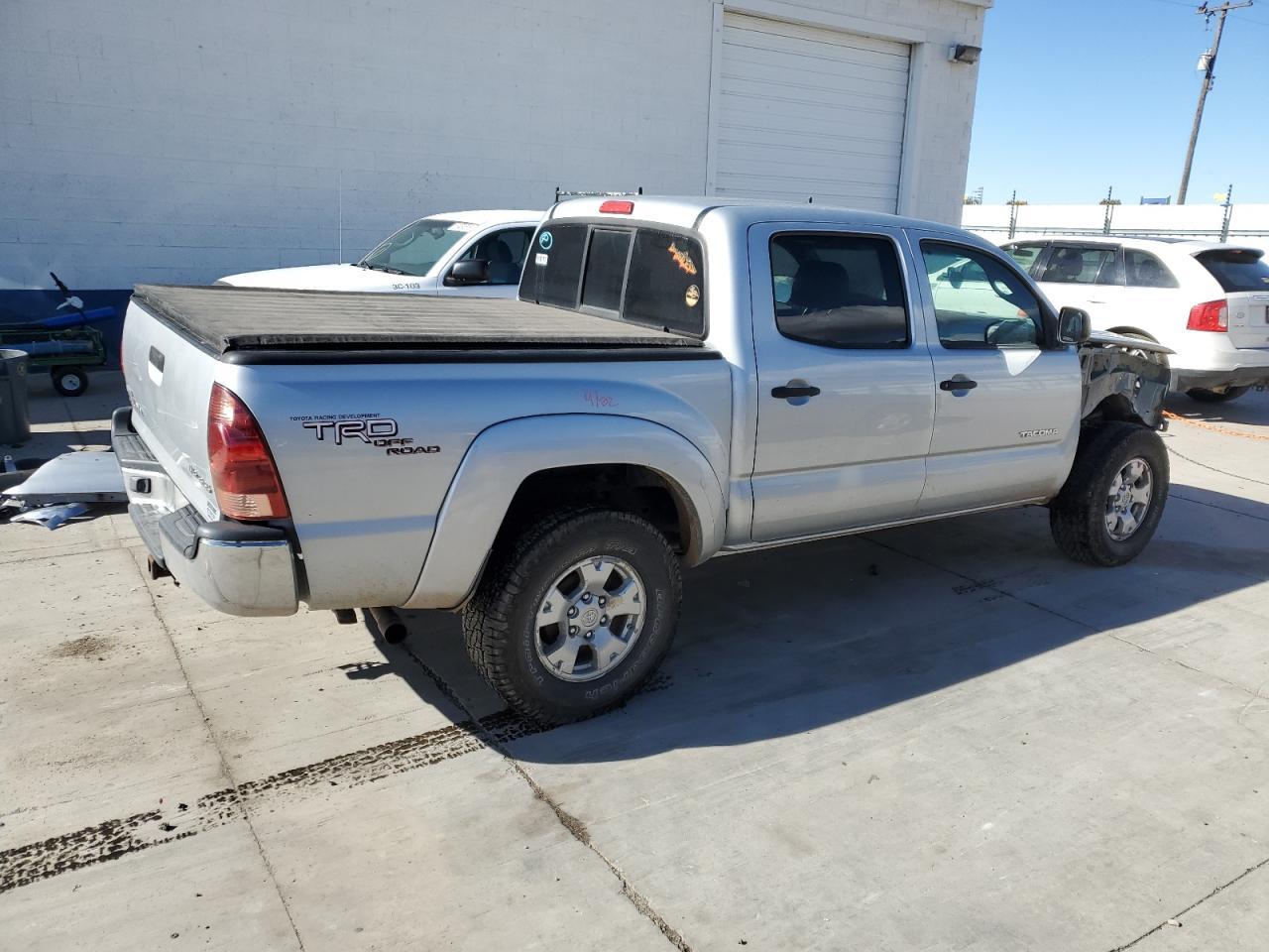 2006 Toyota Tacoma Double Cab - Фото 3