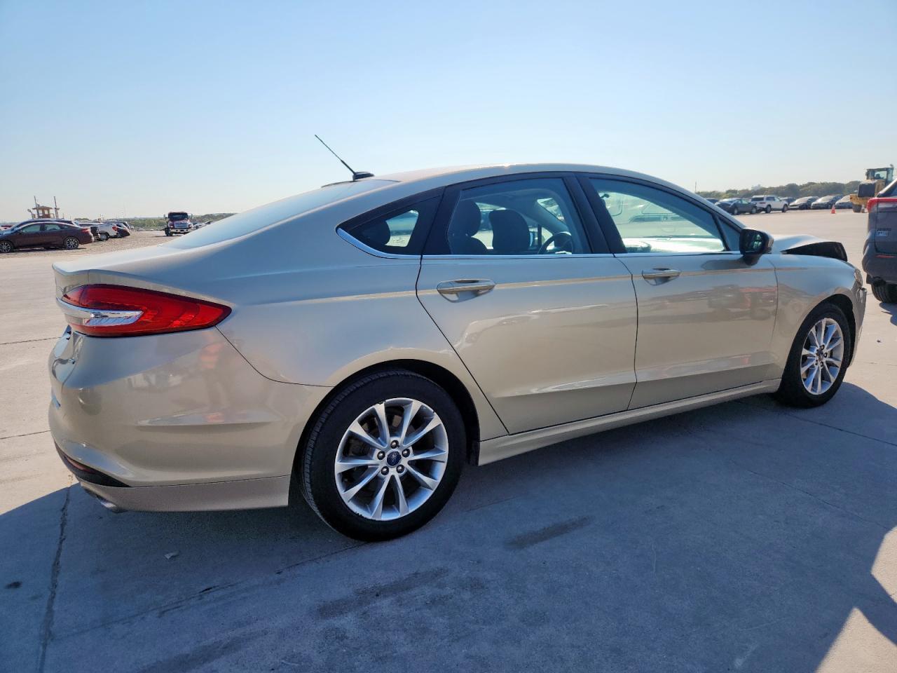 2017 Ford Fusion Se - Фото 3