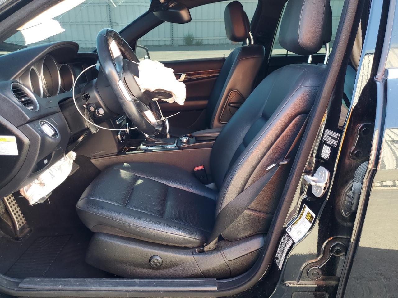 2014 Mercedes-Benz C 250 - Image 7