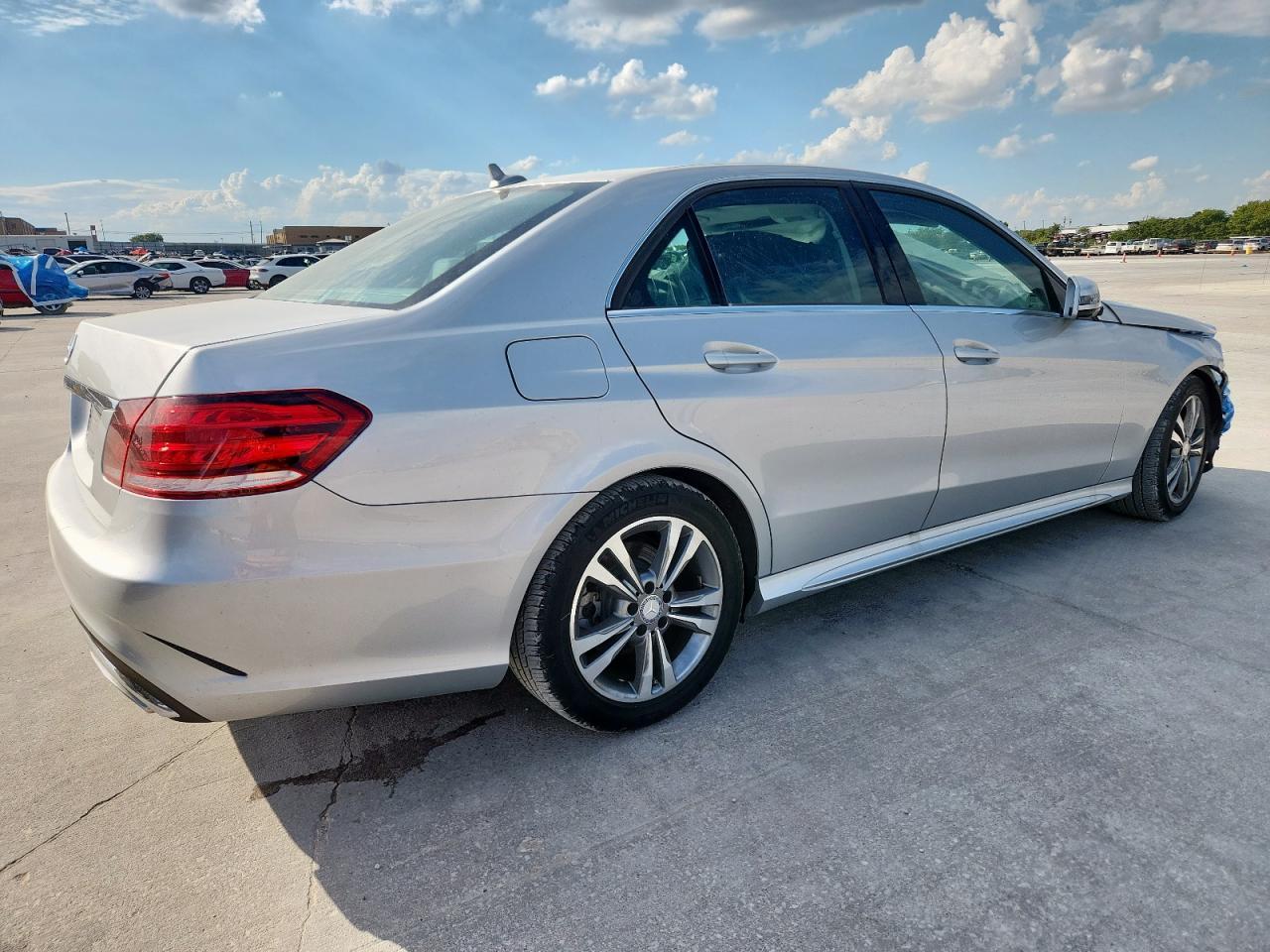 2016 Mercedes-Benz E 350 - Фото 3