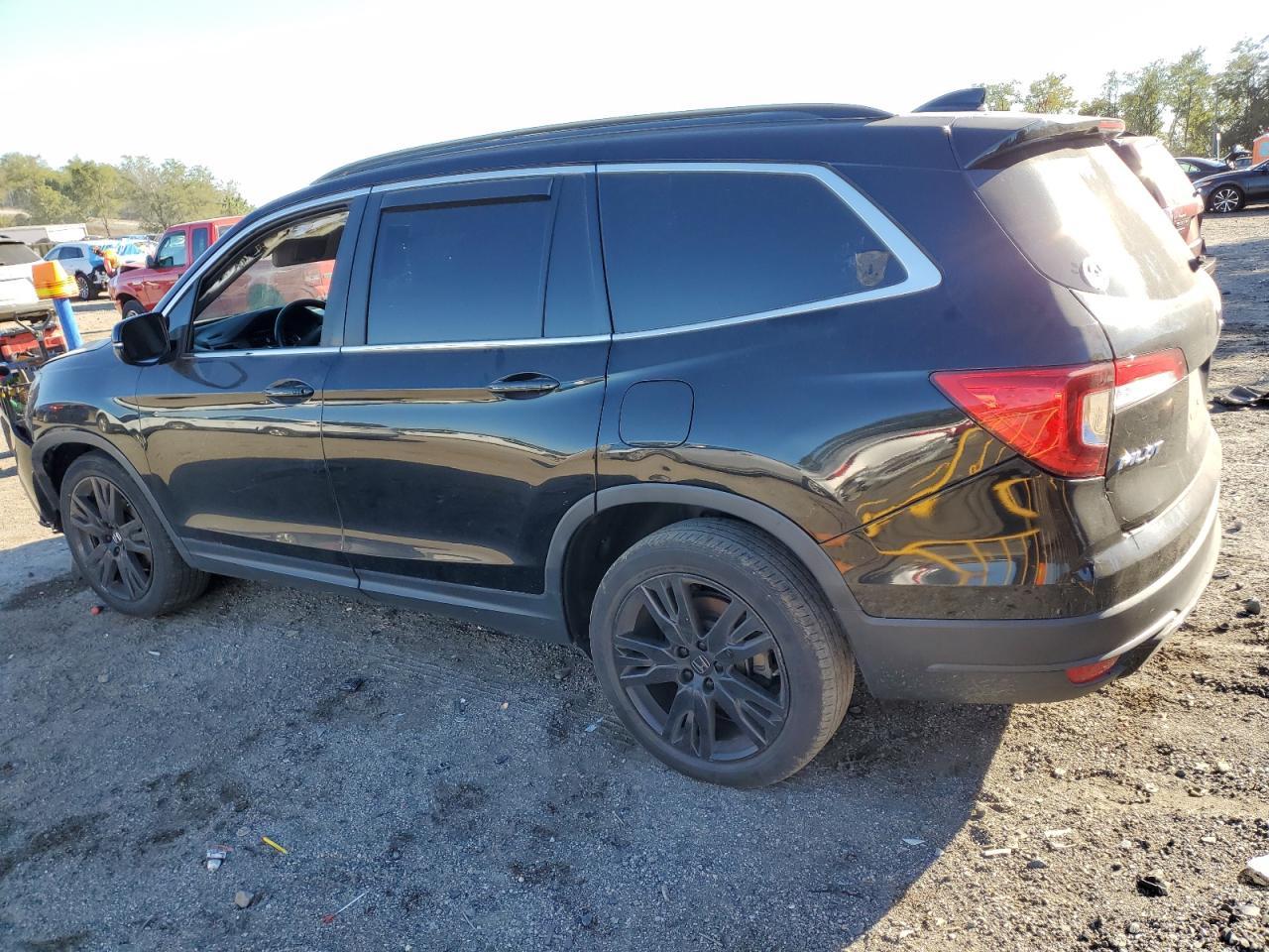 2021 Honda Pilot Se - Image 2