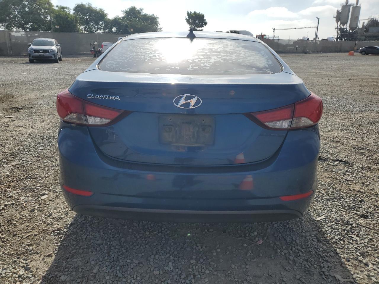 2016 Hyundai Elantra Se - Image 6