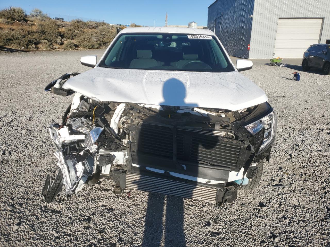 2024 GMC Terrain Sle - Image 5