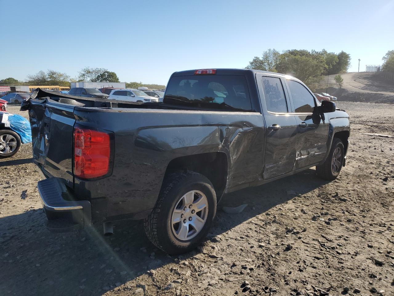 2017 Chevrolet Silverado C1500 Lt - Фото 3