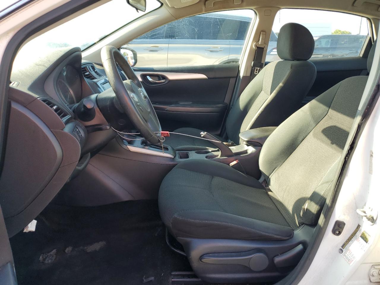 2019 Nissan Sentra S - Фото 7