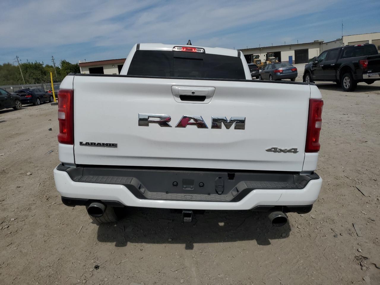 2025 Ram 1500 Laramie - Фото 6
