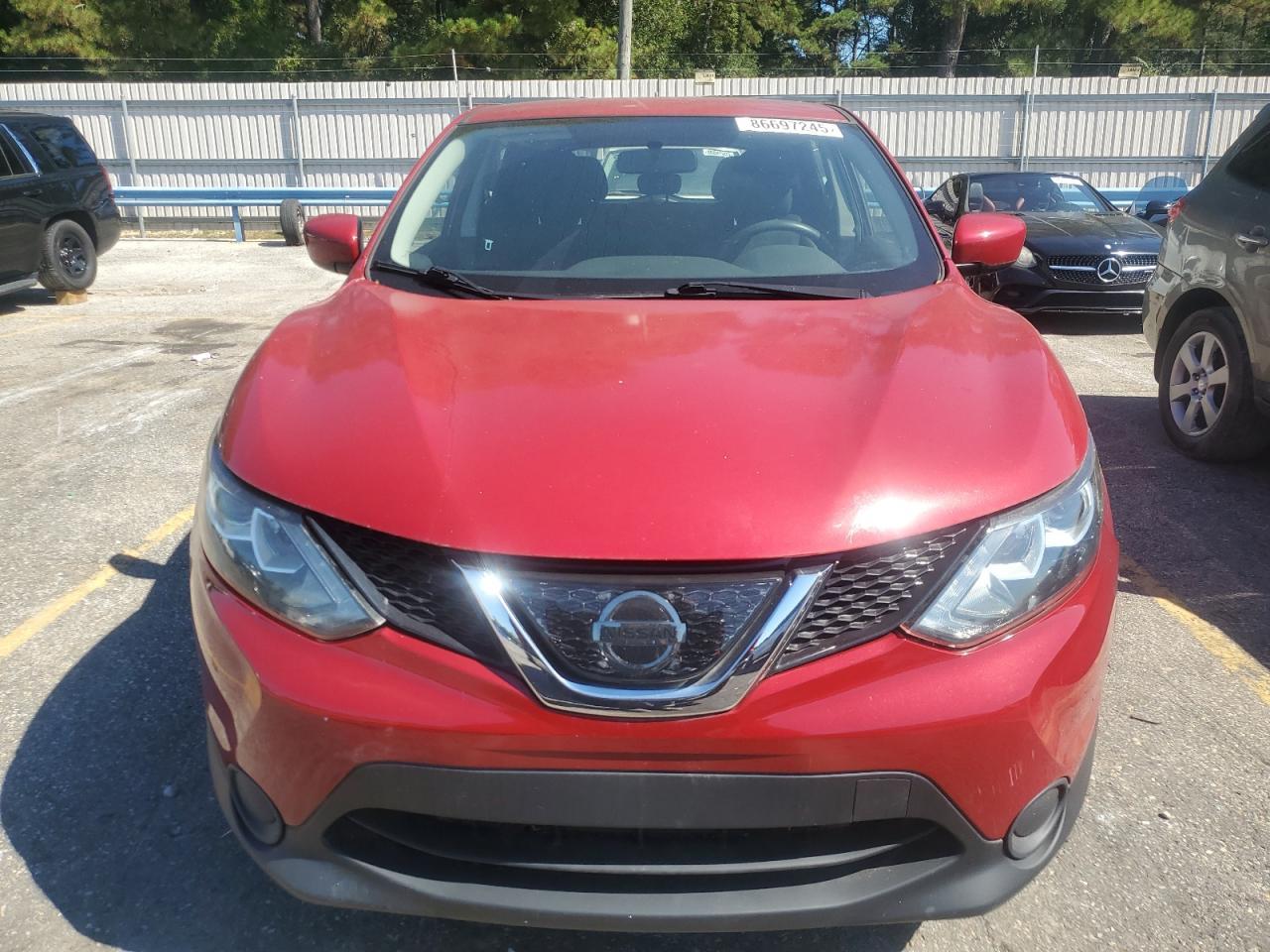 2018 Nissan Rogue Sport S - Фото 5