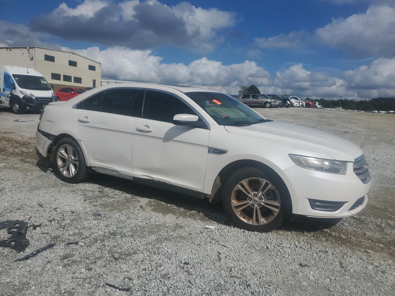 2014 Ford Taurus Sel - Image 4