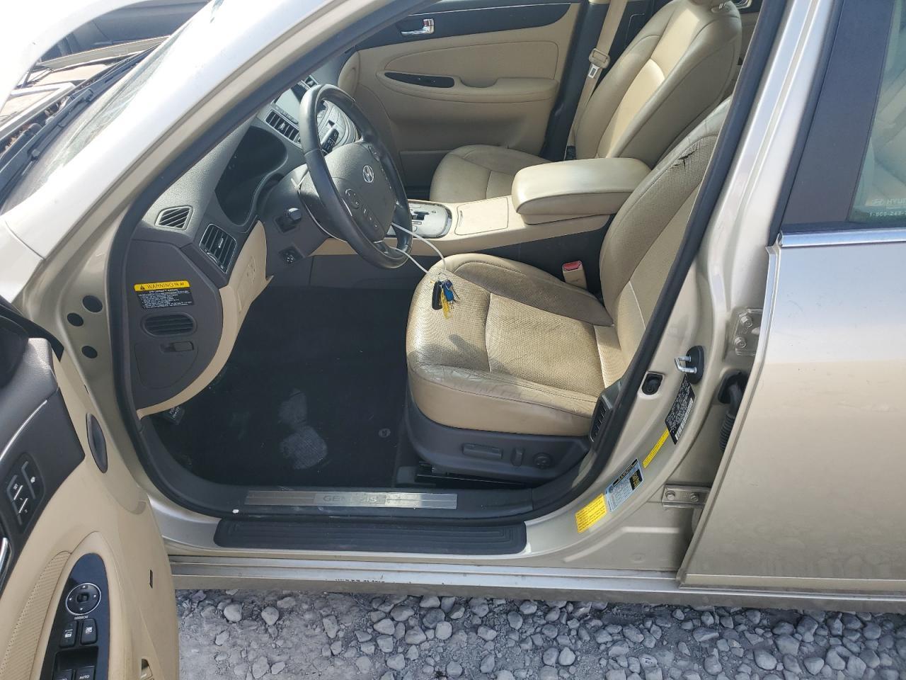 2010 Hyundai Genesis 3.8L - Фото 7