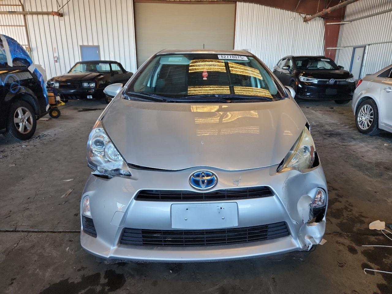 2012 Toyota Prius C - Фото 5