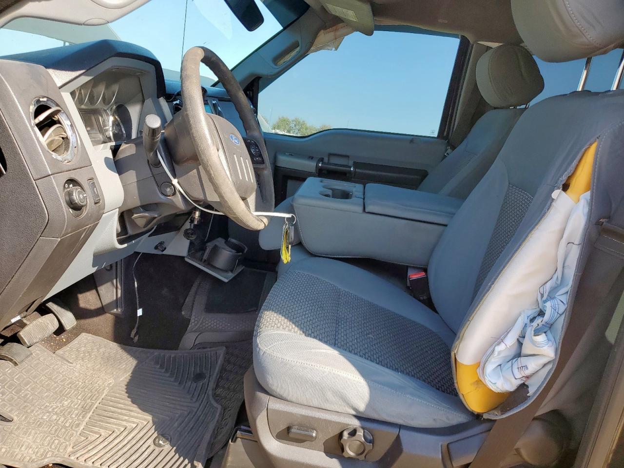 2015 Ford F250 Super Duty - Фото 7