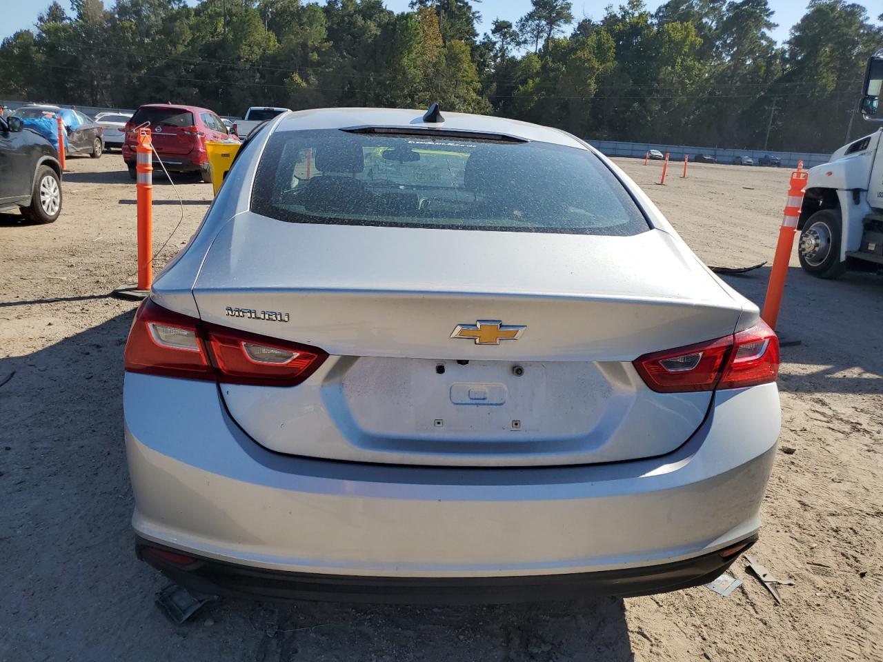 2021 Chevrolet Malibu Ls - Image 6