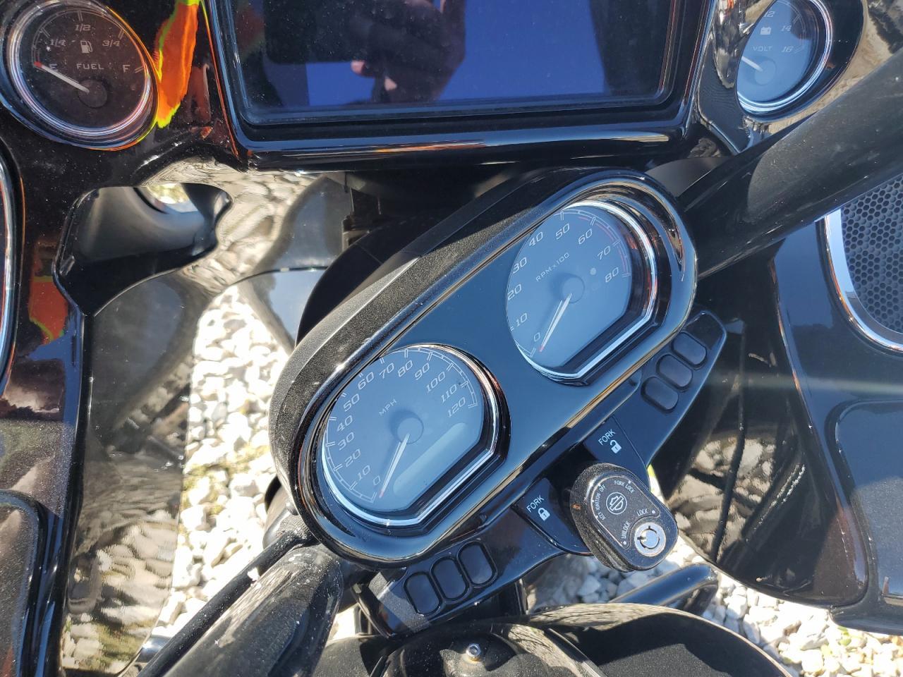 2023 Harley-Davidson Fltrxs - Фото 7